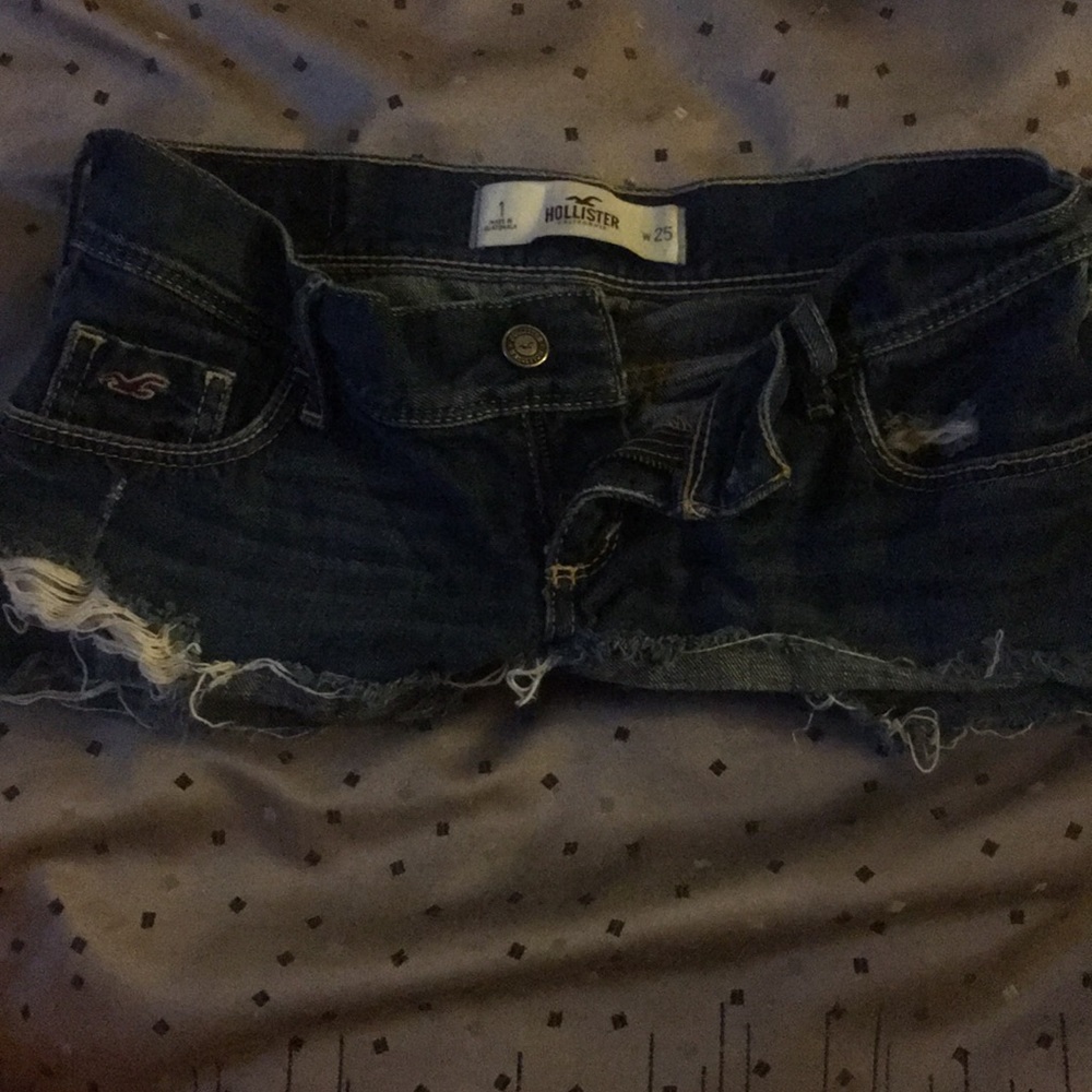 Super Short- Super Cute Hollister Jean Shorts